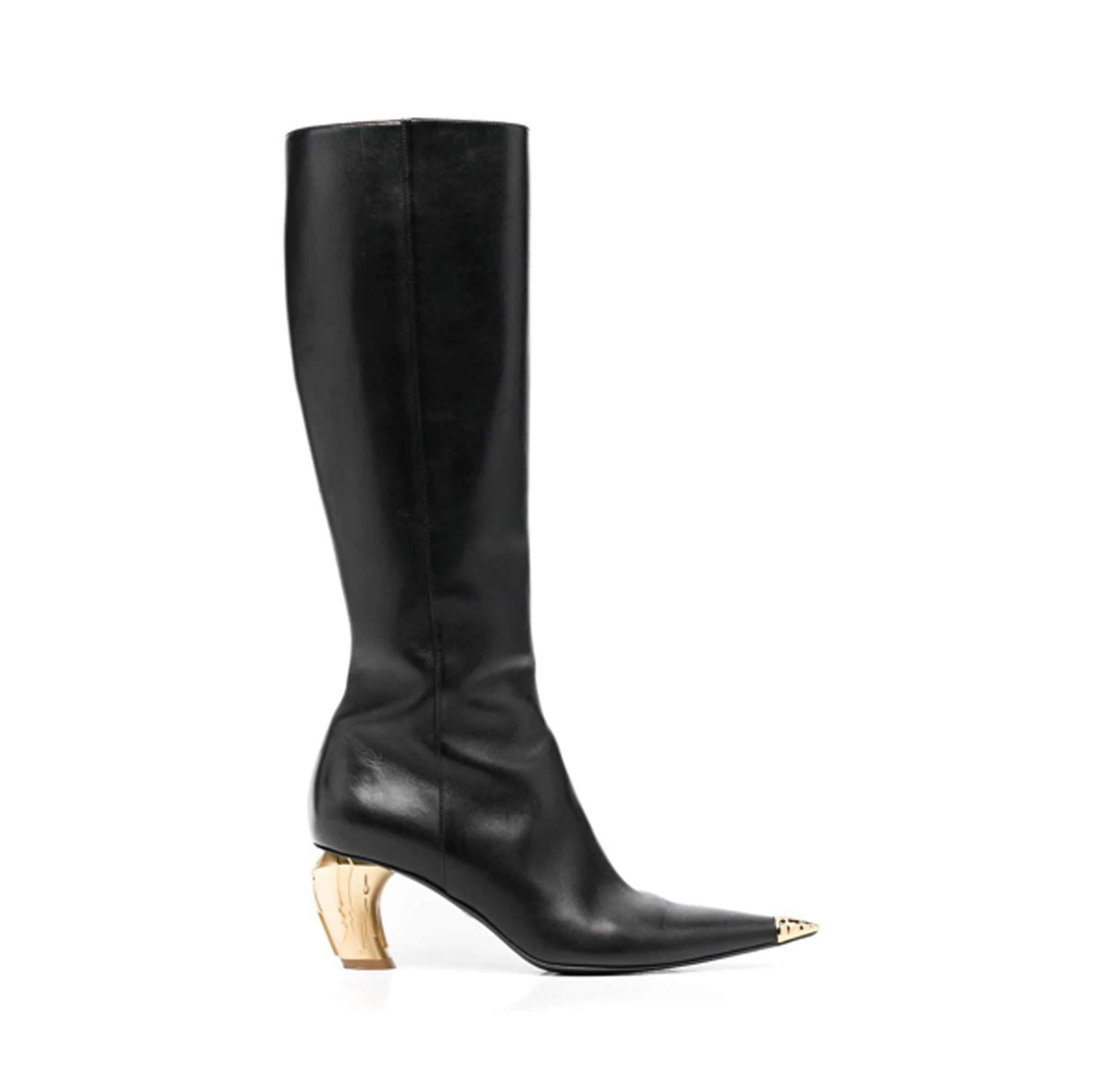 POINTED-TOE BOOTS IN BLACK